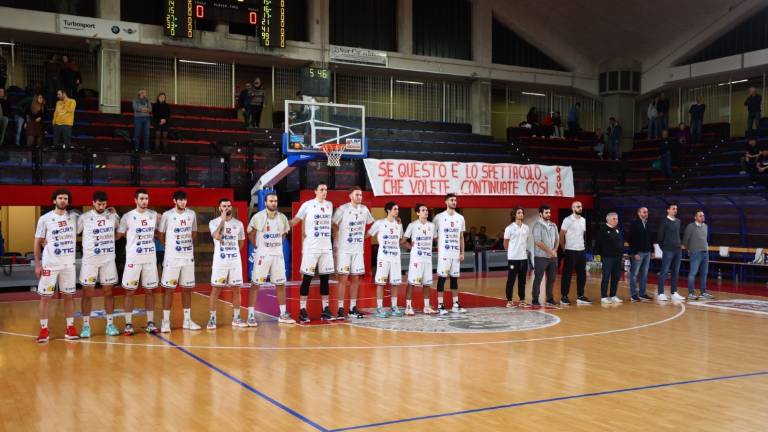 Basket B: Virtus vincente anche a Empoli, crisi Andrea Costa, Blacks ko allo scadere