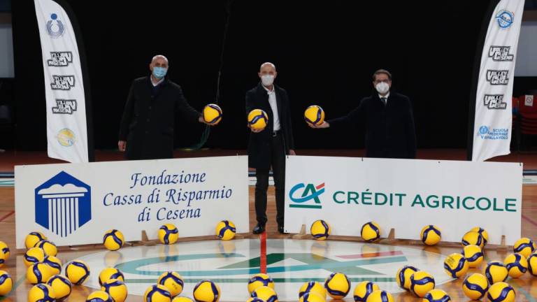 Volley, Fondazione Crc e Credit Agricole per il Volley Club
