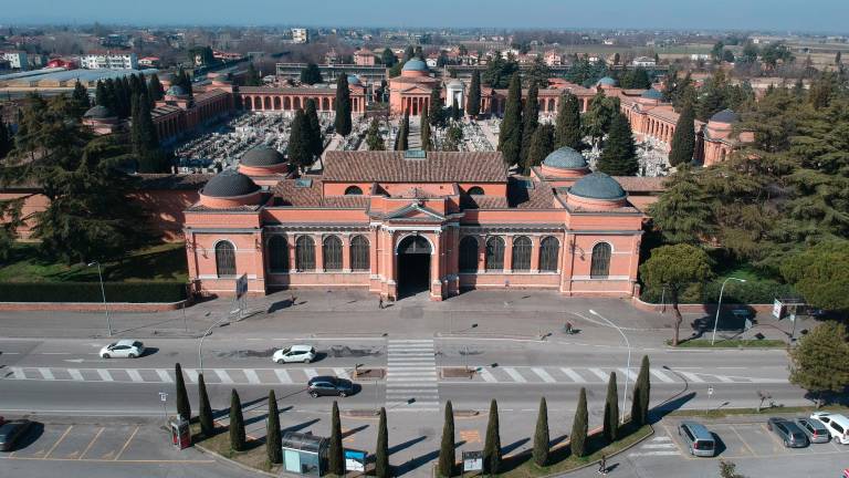 Il cimitero monumentale di Forlì (foto Fabio Blaco)