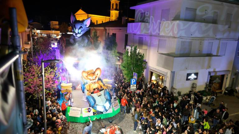 Carnevale di Gambettola, chiusa l’edizione n° 138: ha vinto il carro “Peter Pan”