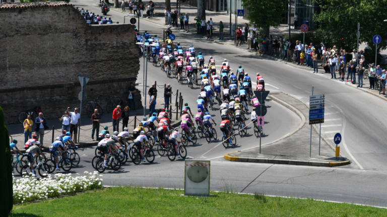 Buongiorno Forlì: il passaggio del Giro d'Italia VIDEO GALLERY