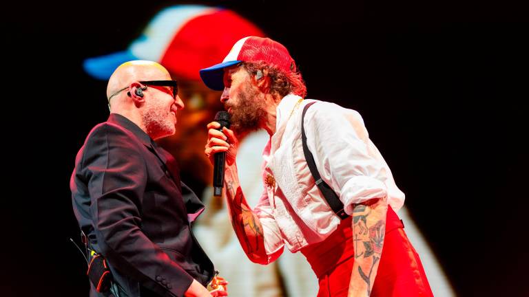 Jovanotti scatenato, Pesaro a fuoco per quattro travolgenti date / TUTTE LE FOTO