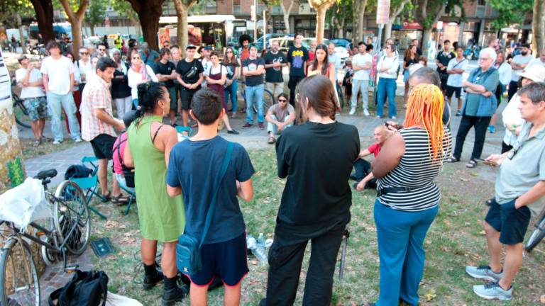 Ravenna, presidio antifascista ai Giardini Speyer: “Serve un progetto serio di accoglienza”