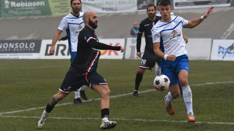 Calcio D, la fotogallery di Forlì-Mezzolara 2-1