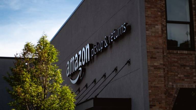 Amazon apre un deposito a Santarcangelo: 20 dipendenti e 100 autisti