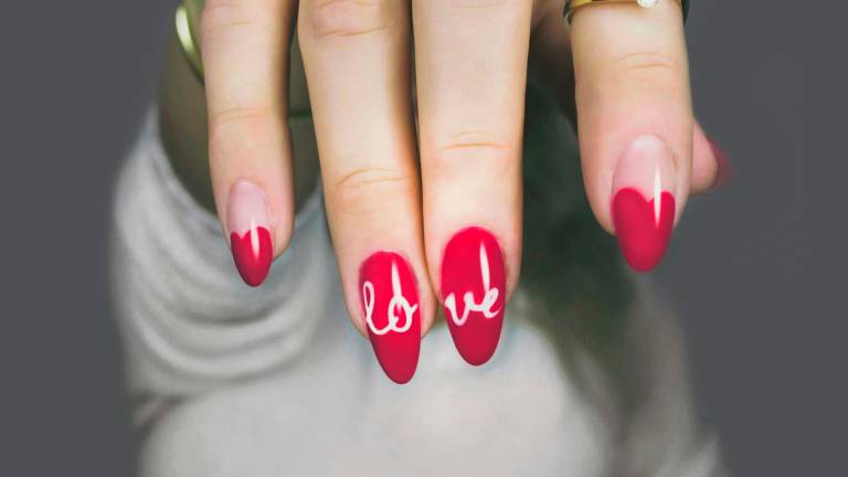 Trend unghie 2026: i segnali deboli che anticipano le nuove mode