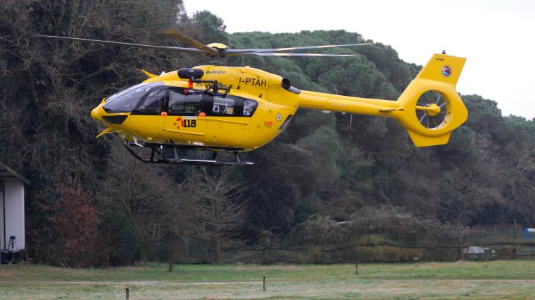 Ravenna, operaio cade durante la costruzione di una piattaforma nei cantieri Rosetti Marino