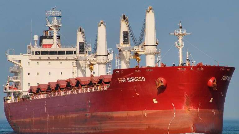 La bulk carrier Merry M, costruita nel 2010 (ex Four Nabucco)