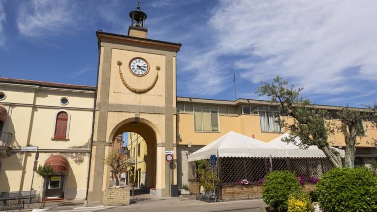 Sant'Agata sul Santerno, nuova vita per la Torre dell'orologio