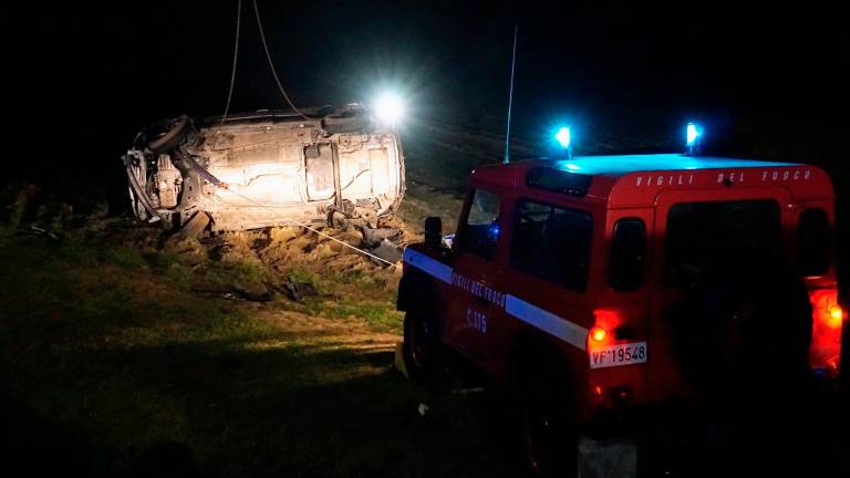 Faenza, incidente nella notte: muore a 52 anni