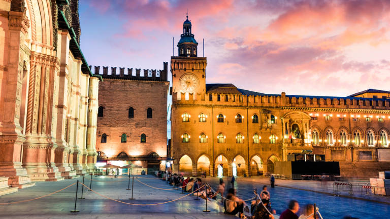 Cosa fare per trovare lavoro a Bologna
