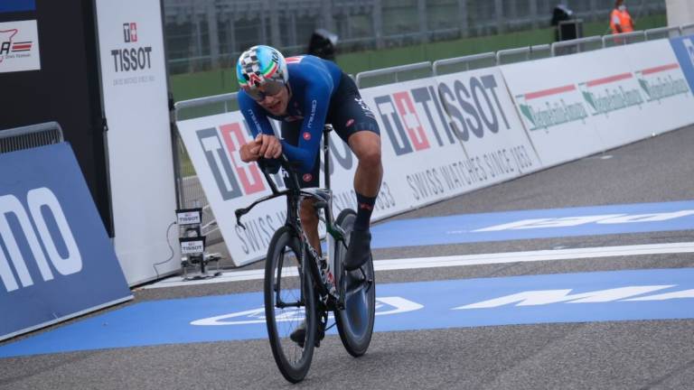 Ciclismo, Filippo Ganna campione del mondo a cronometro