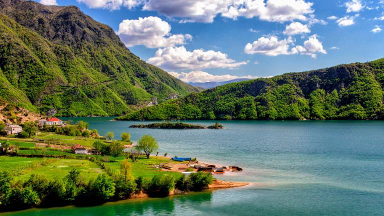Scopri la gemma dei Balcani: Albania in estate