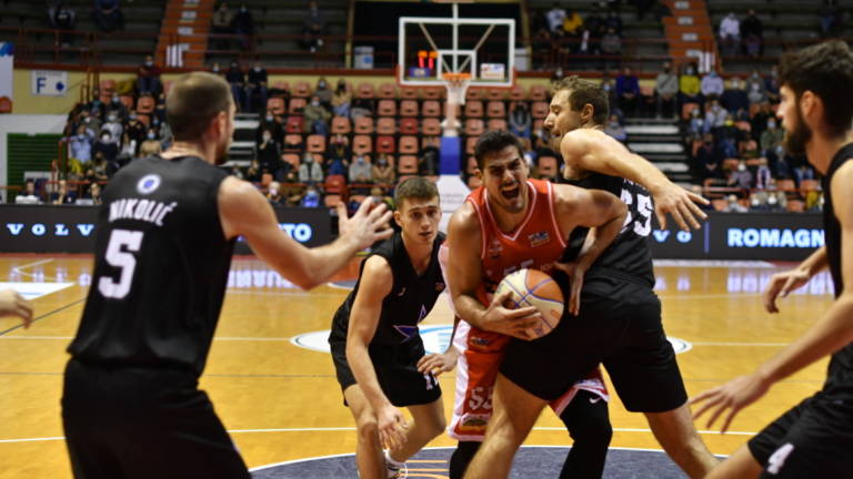 Basket A2, le immagini di Unieuro-Stella Azzurra 72-75