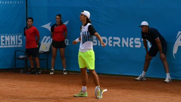 Tennis, Lorenzo Musetti trionfa a Forlì: è nata una stella