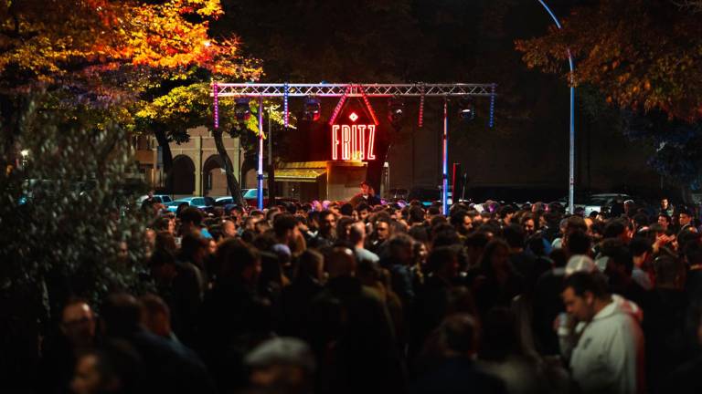 Cesena, i residenti di viale Mazzoni protestano: “12 ore di musica a tutto volume”