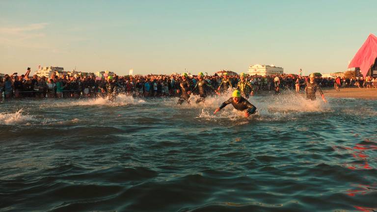 Cervia. Al via la corsa degli uomini di ferro FOTOGALLERY FIORENTINI