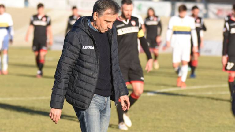 Calcio Serie D, clamoroso: Oscar Farneti lascia la Savignanese