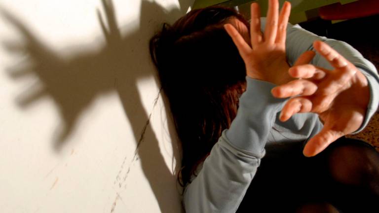 Rimini. Violenza sessuale, lesioni e minacce sulla ex: la Corte d’Appello conferma la condanna a 4 anni e 11 mesi