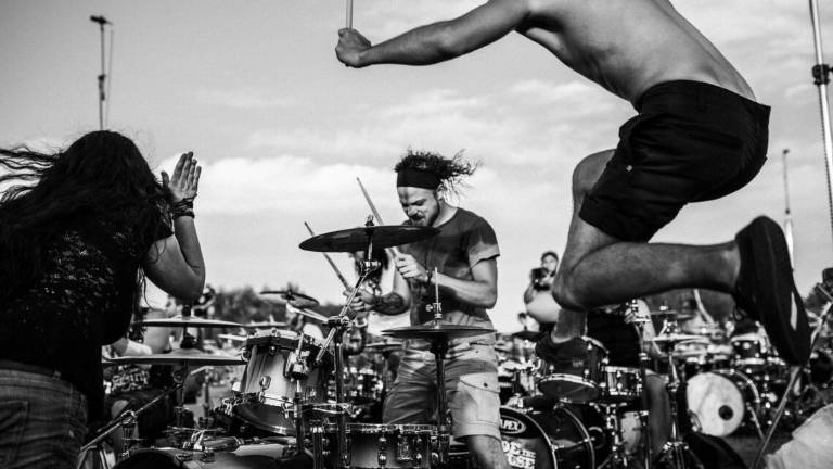 Rockin'1000 in Messico, Colombia e Spagna, nuovi brani e anche un inedito
