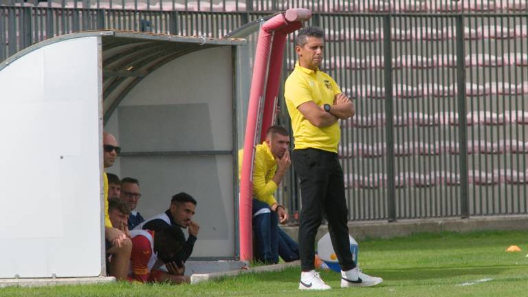 Calcio D, è ufficiale: il Ravenna ha esonerato il tecnico Serpini