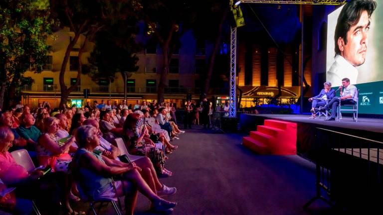 Riccione applaude Riccardo Scamarcio a “Ciné in città” / LA GALLERIA FOTOGRAFICA