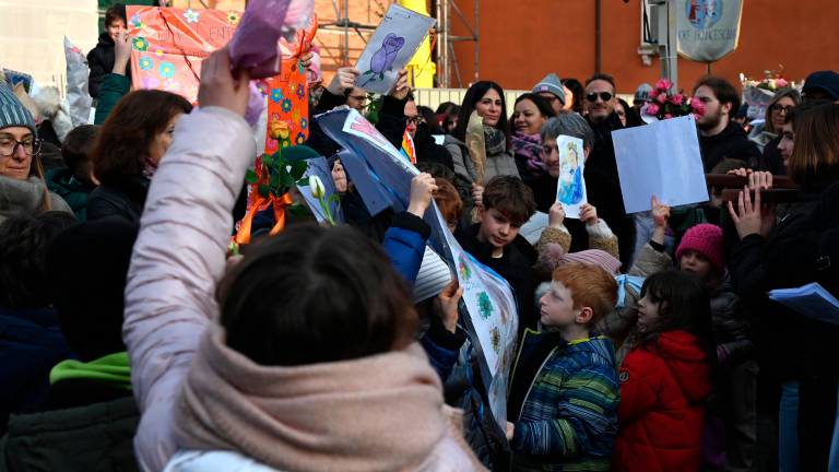 Forlì, la Fiorita dei bambini per la Madonna del Fuoco VIDEO E FOTOGALLERY