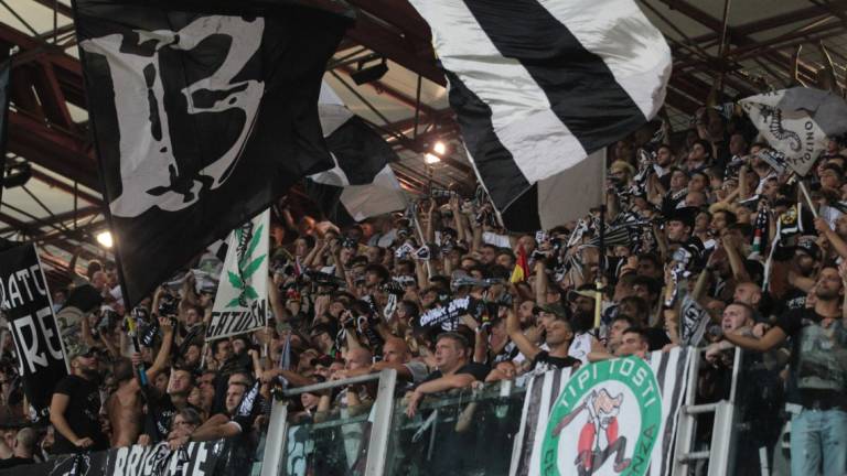 Calcio C, saranno 1.417 i tifosi al seguito del Cesena nel derby di Rimini: colpa della fidelity card