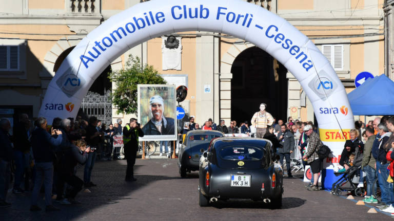 Gp Nuvolari a Meldola, una folla ha accolto le auto storiche da competizione - Gallery
