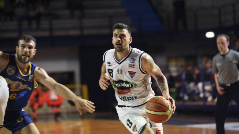 Basket B play-off, Brkic manda Cesena in finale (71-70)