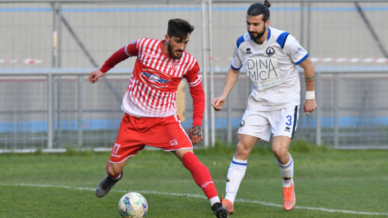 Calcio serie D, il Forlì strapazza la Sammaurese, pari di Ravenna e United