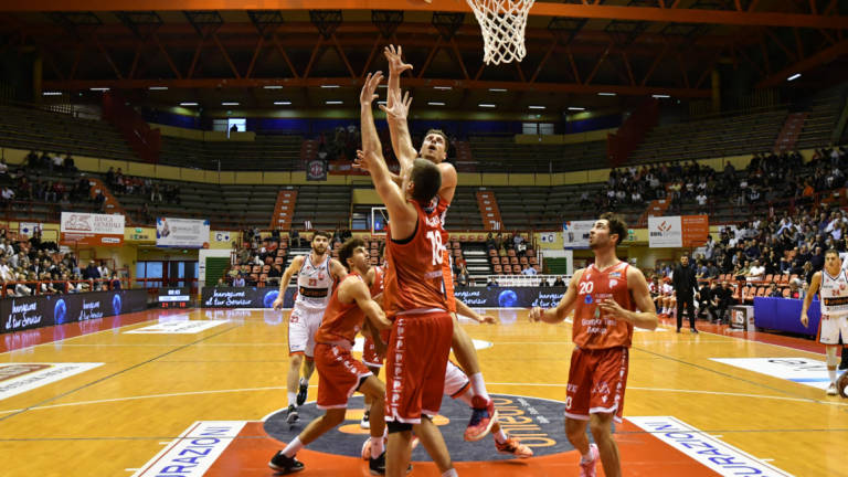 Basket A2, biglietti Ferrara-Unieuro: via alla prevendita