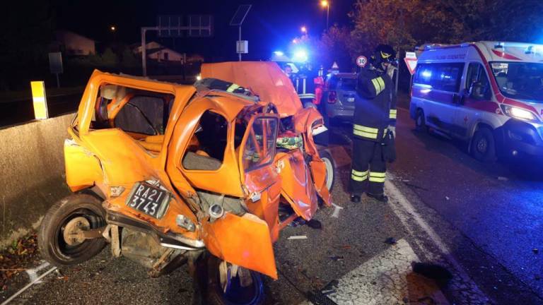 Incidente con 4 veicoli in Secante a Cesena: feriti e strada chiusa