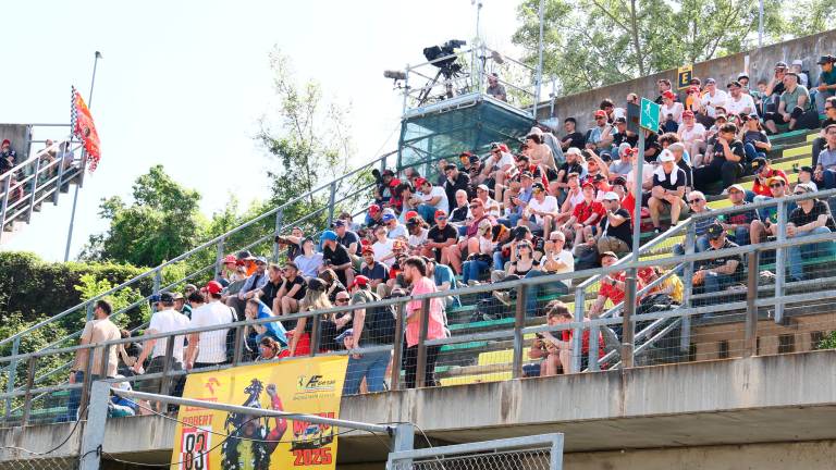 Imola, secondo giorno di Wec con una folla crescente di tifosi e domani Kimi Antonelli dà il via alla gara Gallery FOTO MMPH