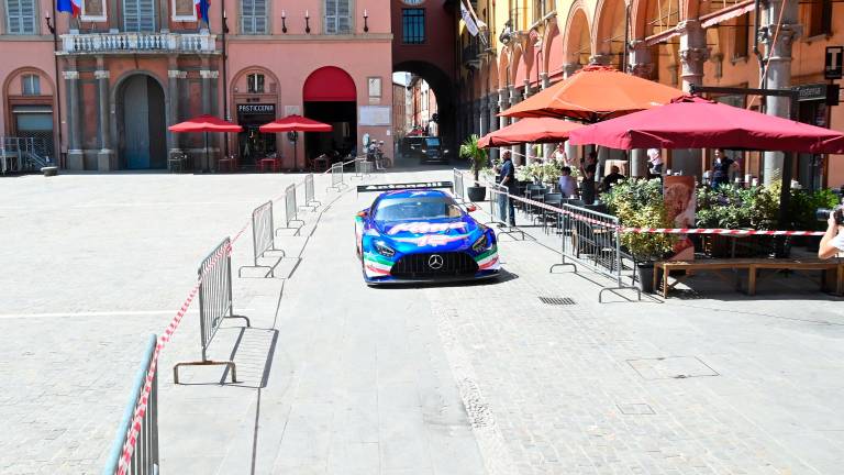 Imola, Kimi Antonelli è partito verso Brisighella per ricevere il “Bandini” VIDEO GALLERY
