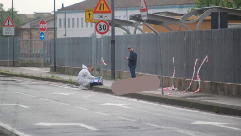 La zona in cui è avvenuto il ritrovamento del cadavere (foto e video Massimo Fiorentini)