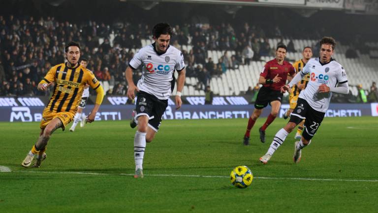 Cesena-Pescara, oltre 3mila studenti in curva Ferrovia