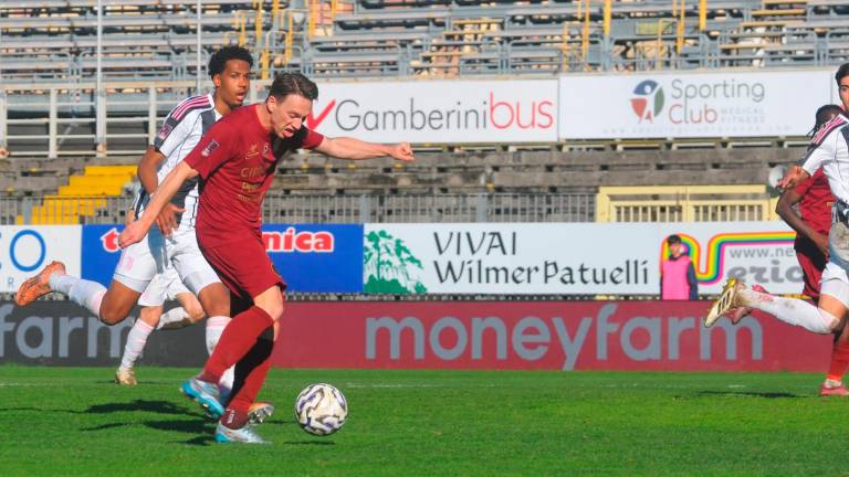 L’attaccante Manuel Fischnaller porta in vantaggio il Ravenna (foto MASSIMO FIORENTINI)