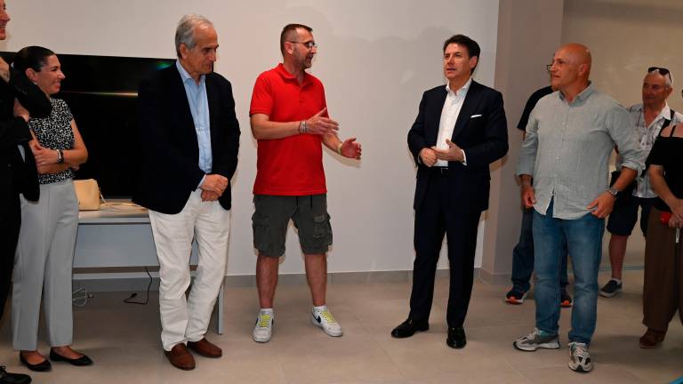 Forlì, Conte ai cancelli dell’Electrolux e ai Romiti FOTOGALLERY