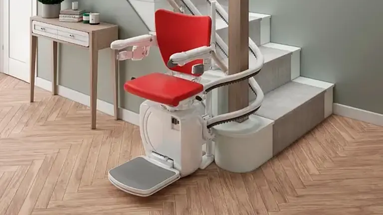 Il montascale come strumento di inclusività: a chi rivolgersi nel parmense