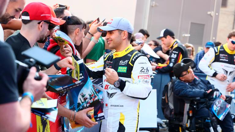 Automobilismo, a Imola bagno di folla per il Wec. Il riminese Drudi: “Correre qui è speciale” VIDEO GALLERY