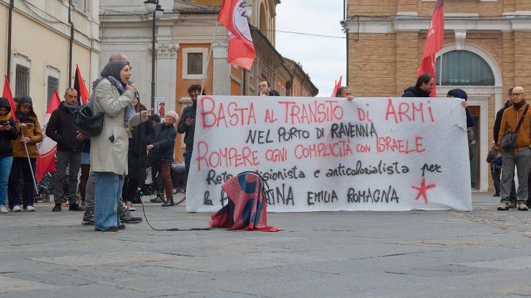 Una manifestazione contro l’invio di armi nei mesi scorsi (Fiorentini)