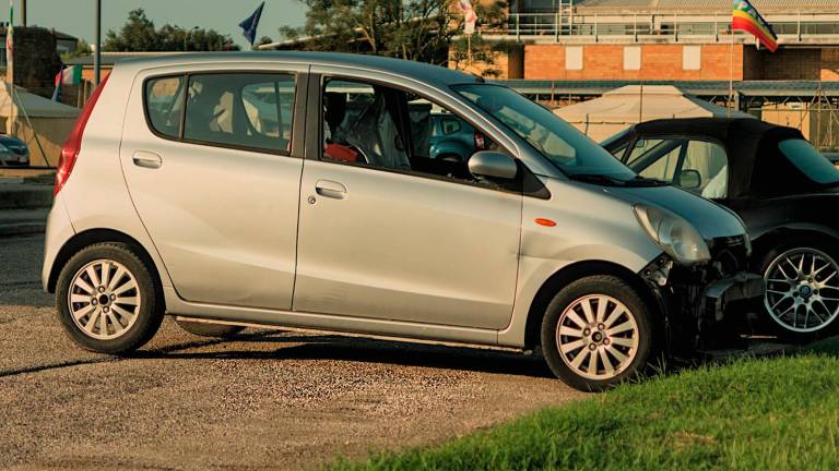 Ravenna. Nuovo raid vandalico, danneggiate 10 automobili