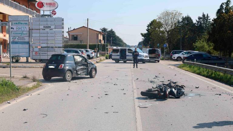 Cesena, tragico incidente: muore motociclista di 20 anni