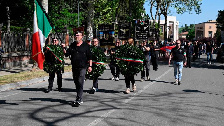 Predappio, 150 nostalgici per l’anniversario di Mussolini FOTOGALLERY