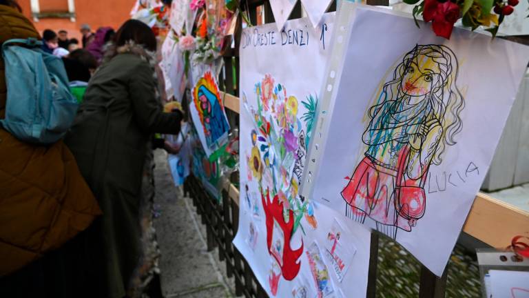 Forlì, la Fiorita dei bambini per la Madonna del Fuoco VIDEO E FOTOGALLERY