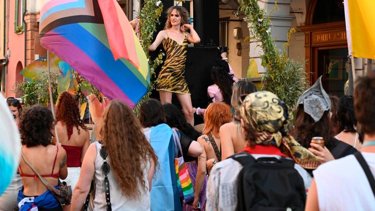 Forlì Pride, un lungo corteo arcobaleno FOTOGALLERY