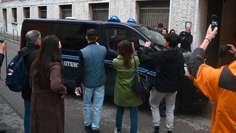 L’arrivo della Penitenziaria con Luca Spada