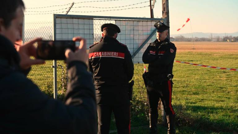 Precipitano con il paracadute. Le immagini della tragedia FOTOGALLERY
