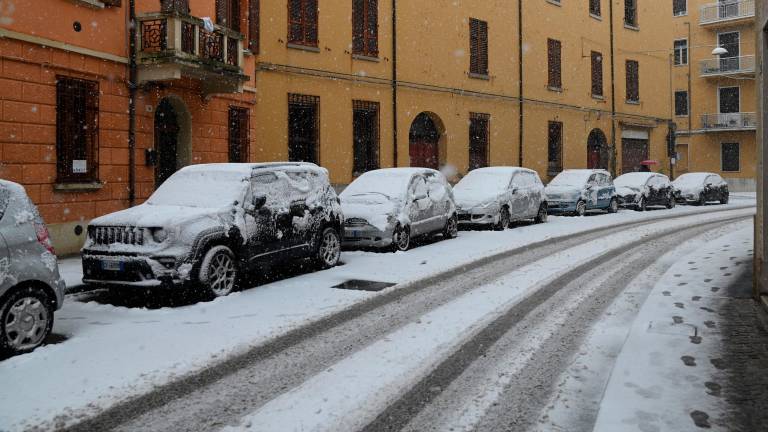 Forlì sotto la neve, scuole chiuse mercoledì 7 gennaio FOTOGALLERY